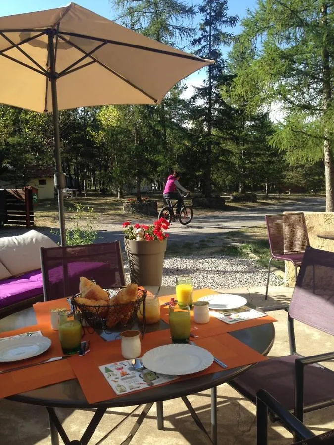 Hotel Camping Mon Repos Montmaur  Montmaur (Hautes-Alpes)